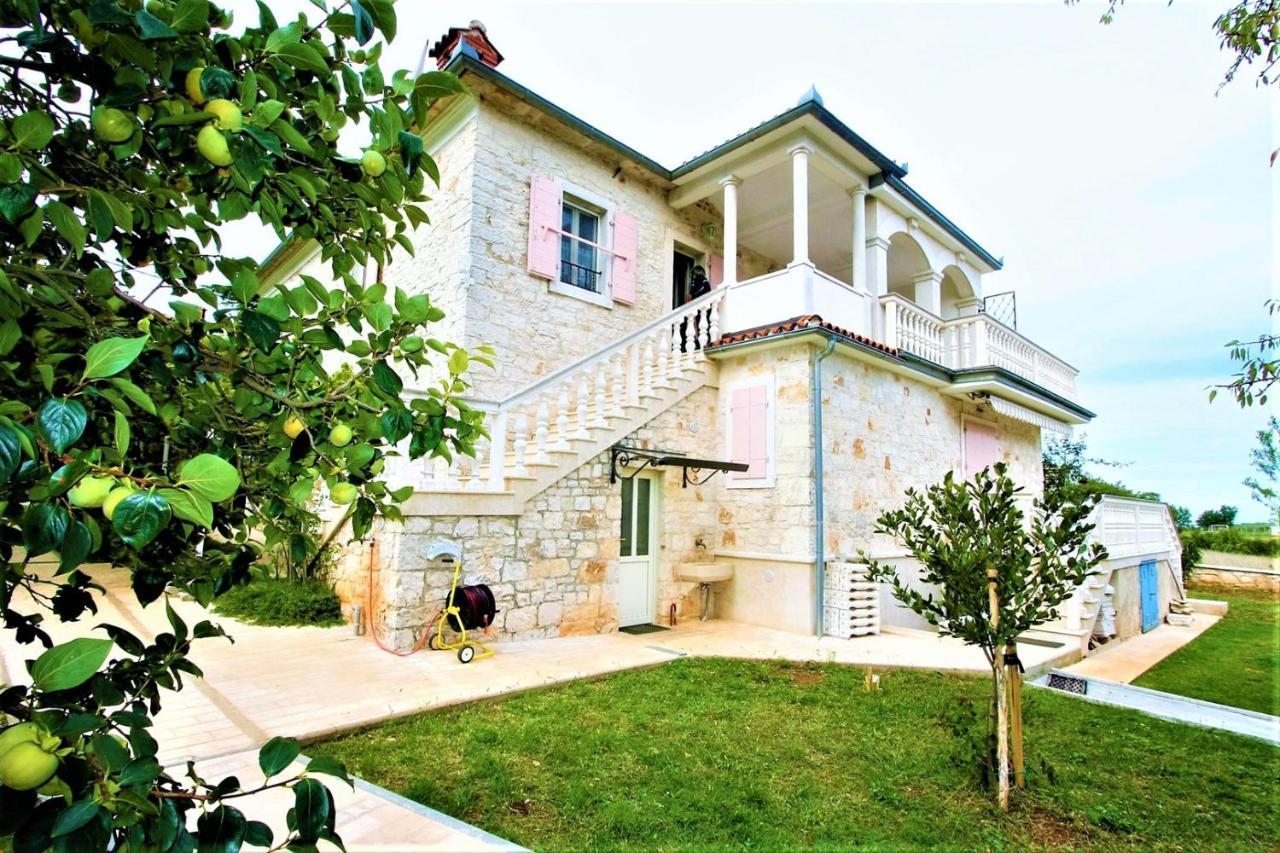 Apartment Marija Kaštelir Extérieur photo
