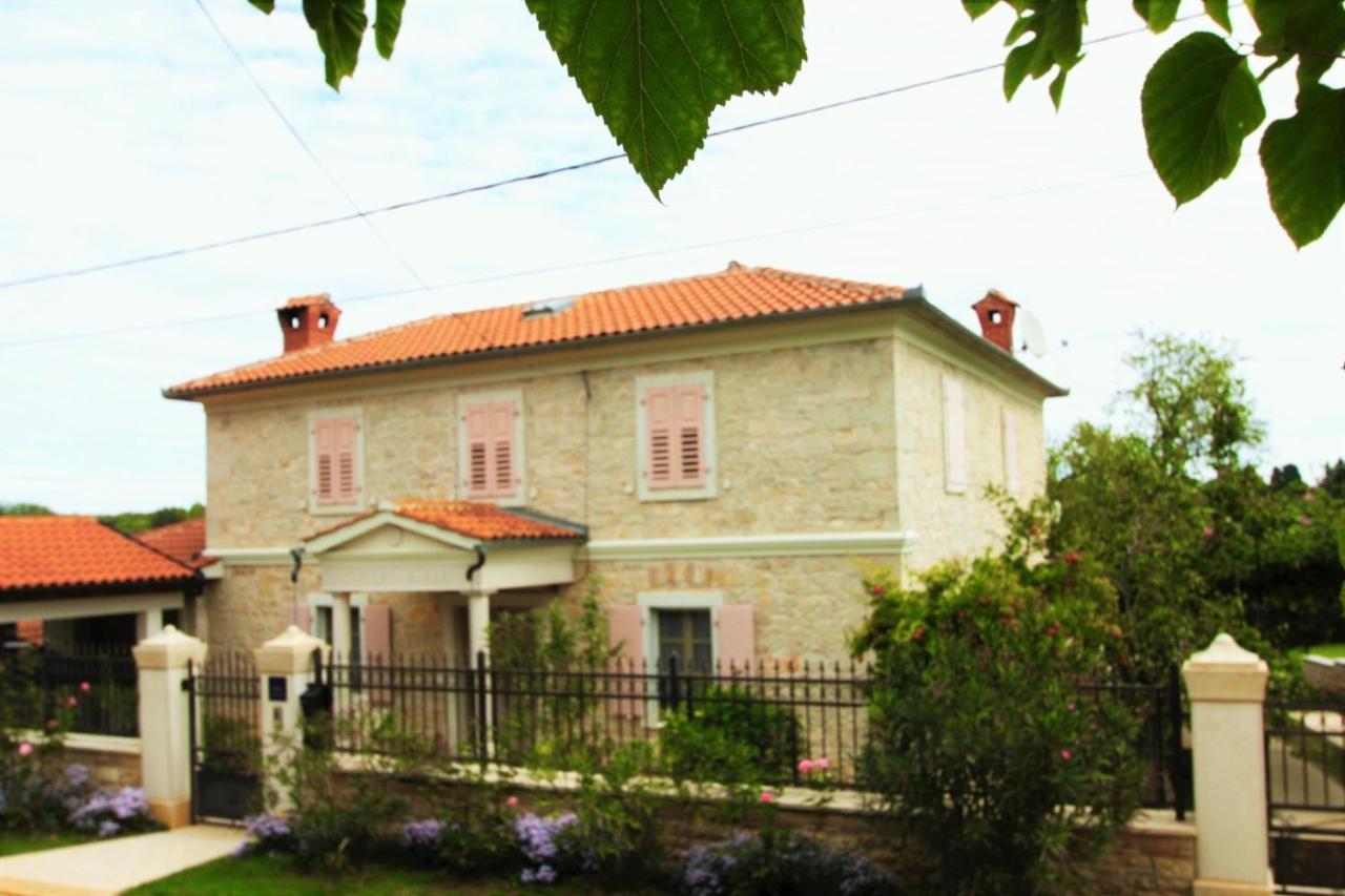 Apartment Marija Kaštelir Extérieur photo